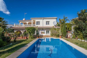 Villa Aurelia Sea views Heatable Pool - Billiard Ping-pong Fooball table - Beach & All at 500 m, La Cala De Mijas
